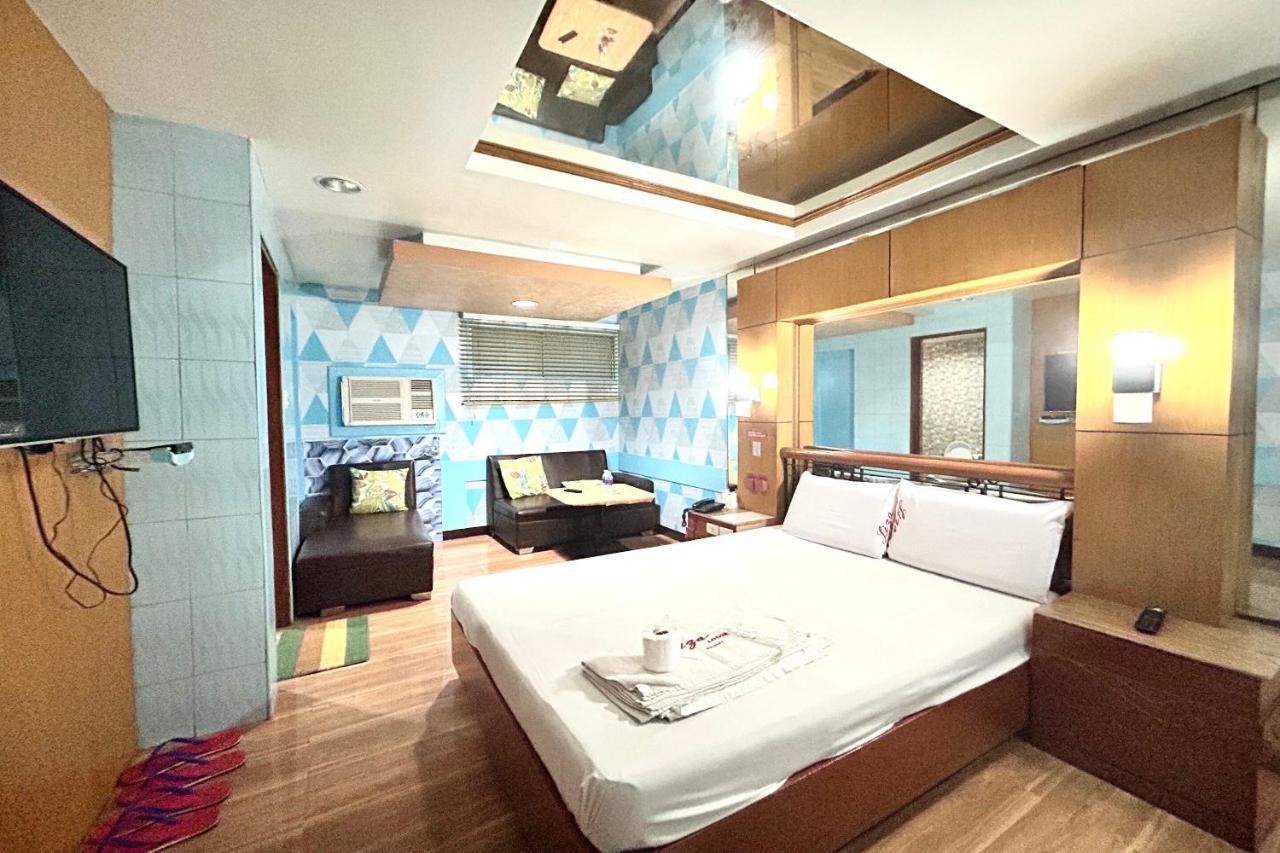 Oyo 971 Liza Lodge Pasay Exterior foto